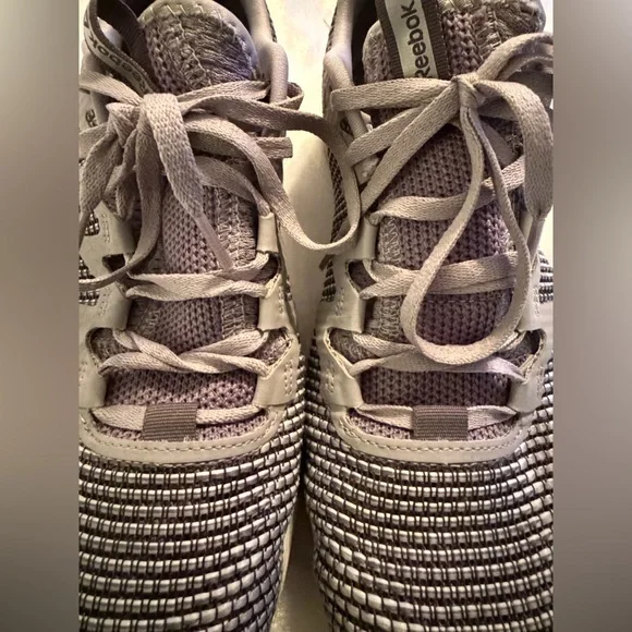 Reebok Charcoal and White Training Shoes - Picture 11 of 12